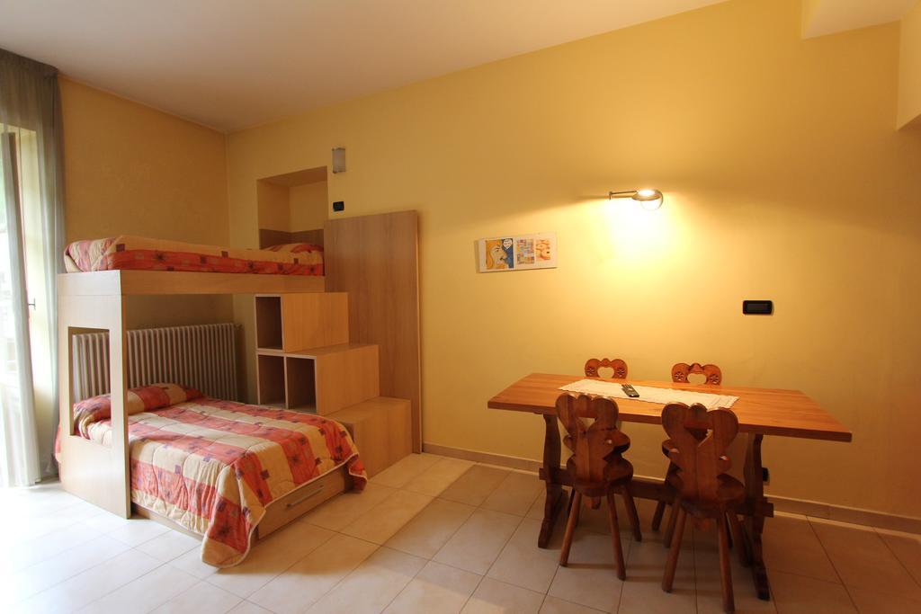 פרג'לאטו Residence Albergian מראה חיצוני תמונה
