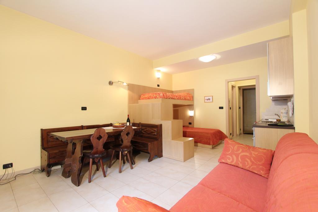 פרג'לאטו Residence Albergian מראה חיצוני תמונה