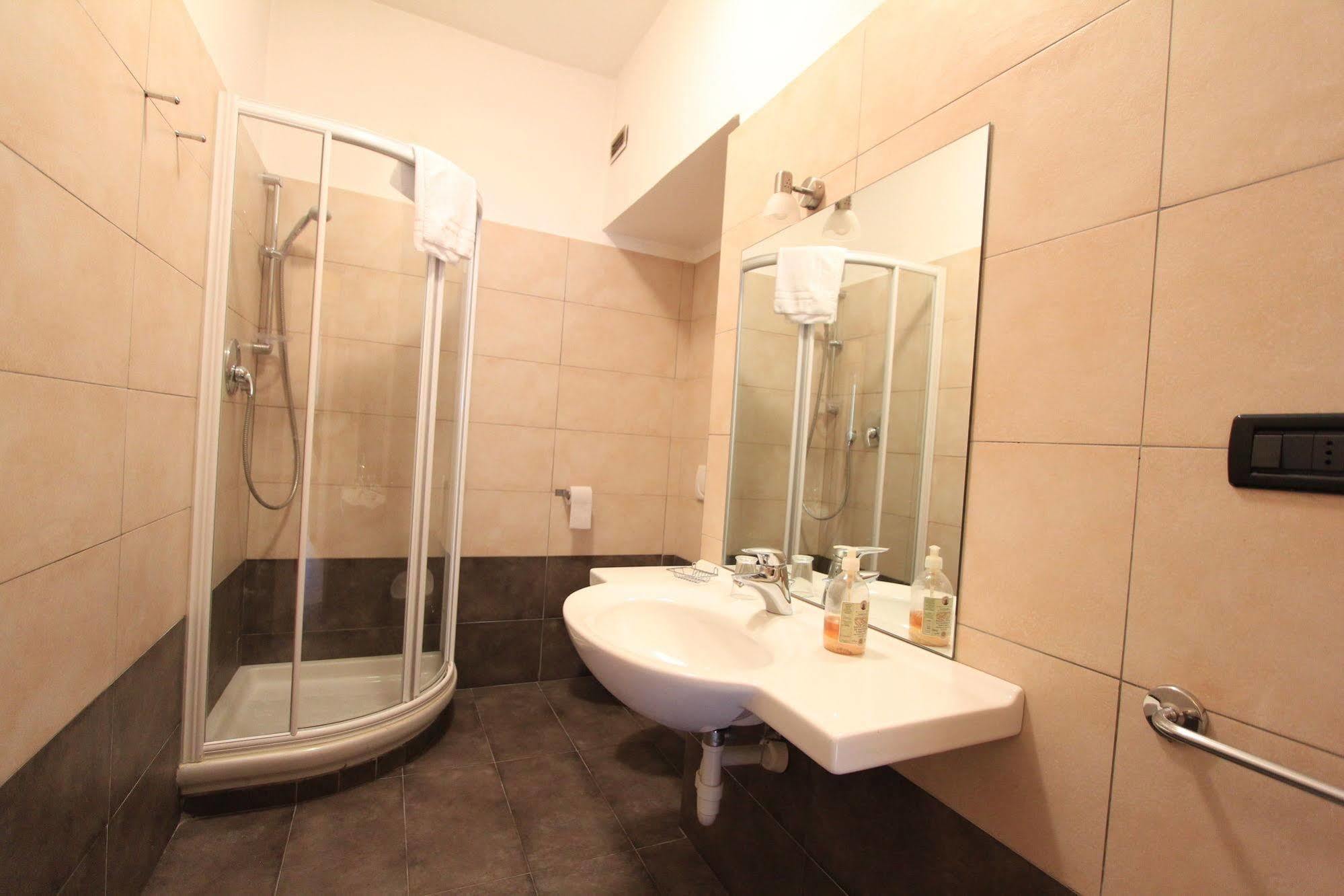 פרג'לאטו Residence Albergian מראה חיצוני תמונה