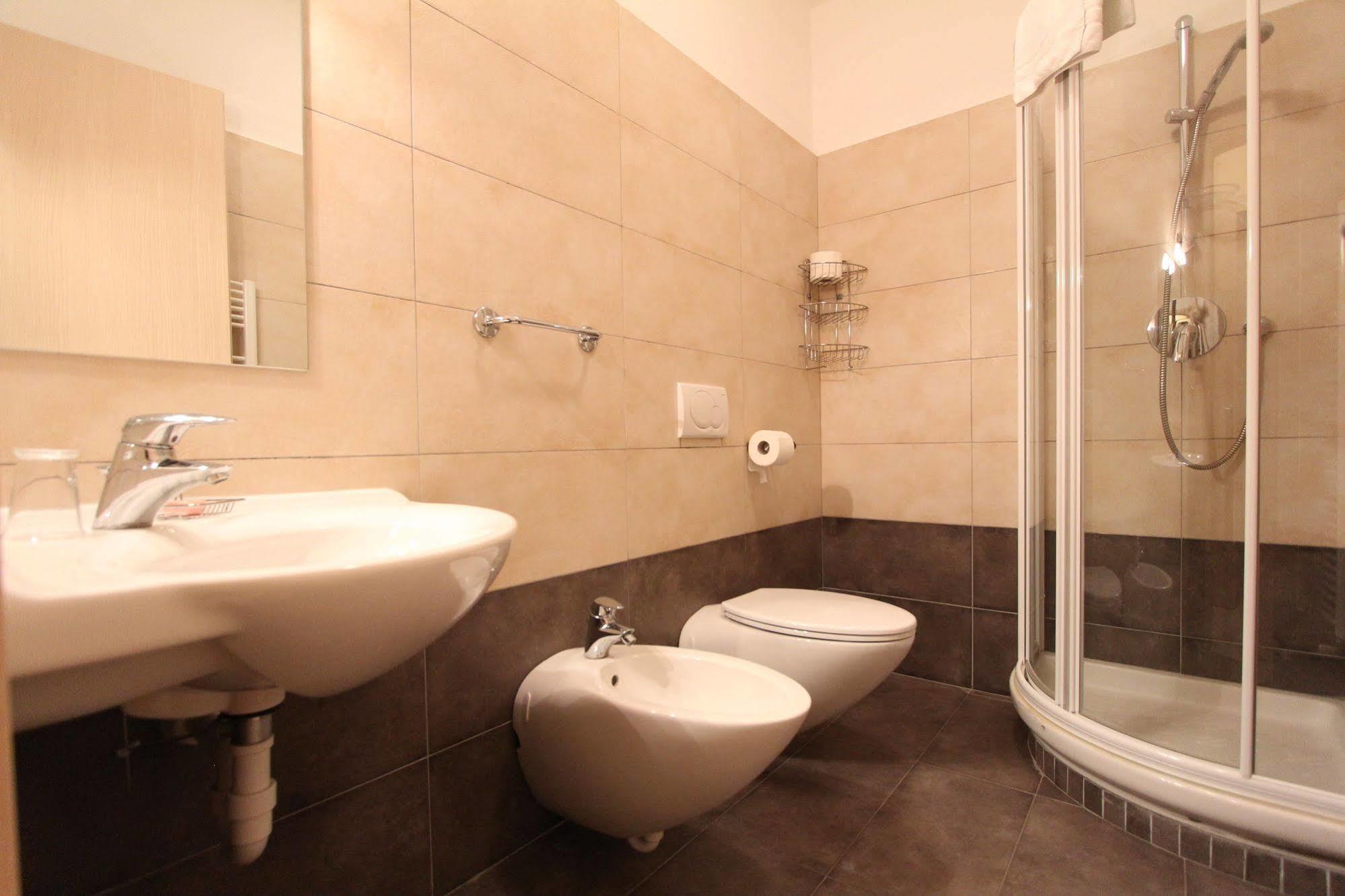 פרג'לאטו Residence Albergian מראה חיצוני תמונה